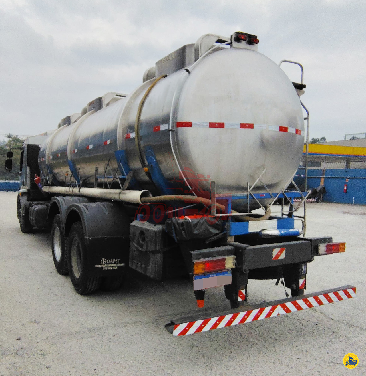 CARROCERIA SOBRE CHASSI  TRUCK TANQUE INOX TVG Caminhões GUARULHOS SÃO PAULO SP